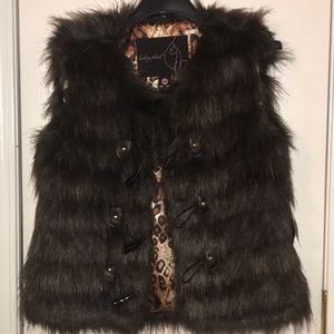 BABY PHAT FAUX FUR VEST!